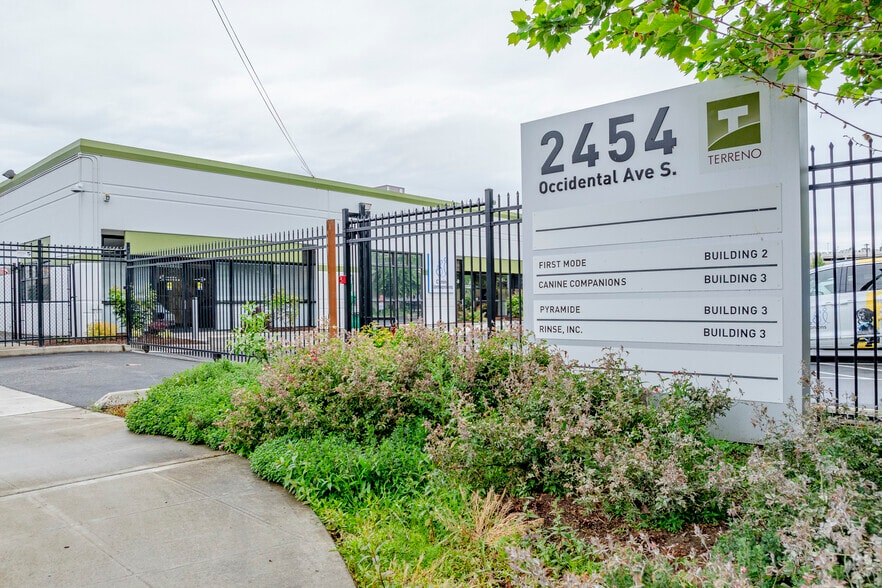 2454 Occidental Ave S, Seattle, WA for lease - Building Photo - Image 2 of 10