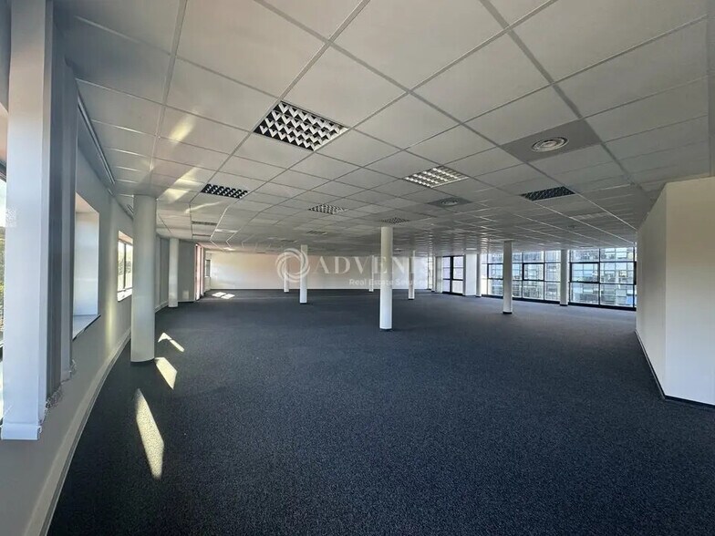 Office in Schiltigheim for lease - Interior Photo - Image 3 of 7