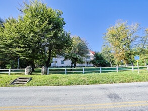 236 High St, Monroe, NY for lease Interior Photo- Image 1 of 38
