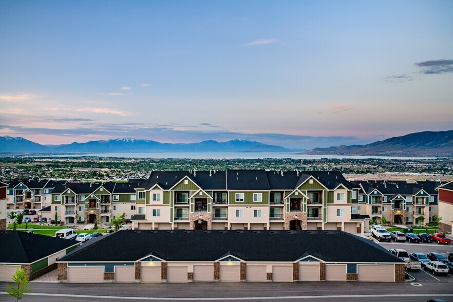 4200 N Seasons View Dr, Lehi, UT à vendre - Photo du bâtiment - Image 3 de 10