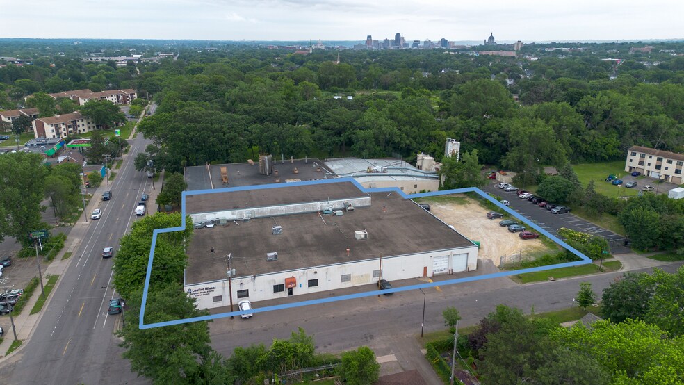 976 W Minnehaha Ave, Saint Paul, MN à vendre - Photo du bâtiment - Image 3 de 6