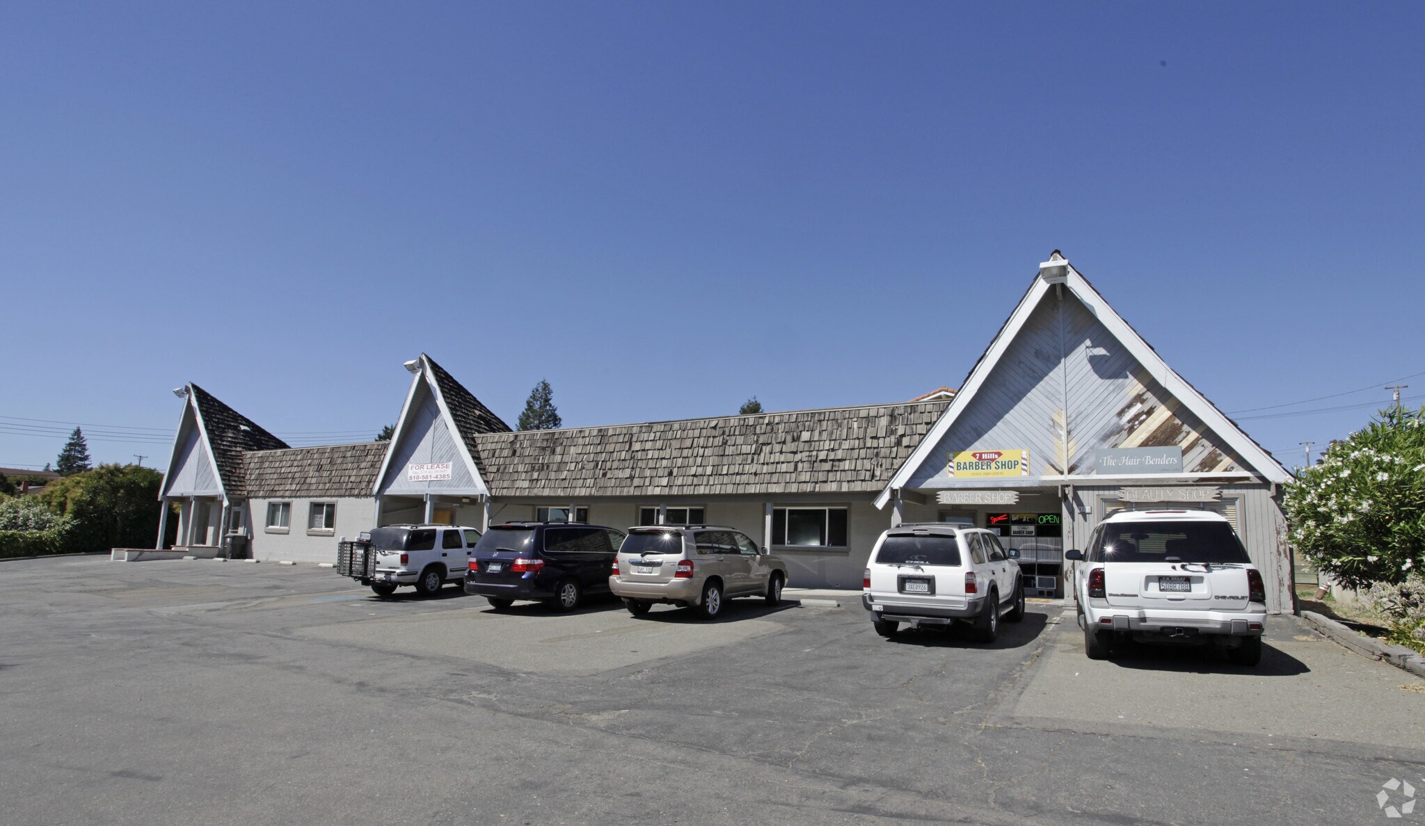 4270-4286 Seven Hills Rd, Castro Valley, CA à louer Photo principale- Image 1 de 28