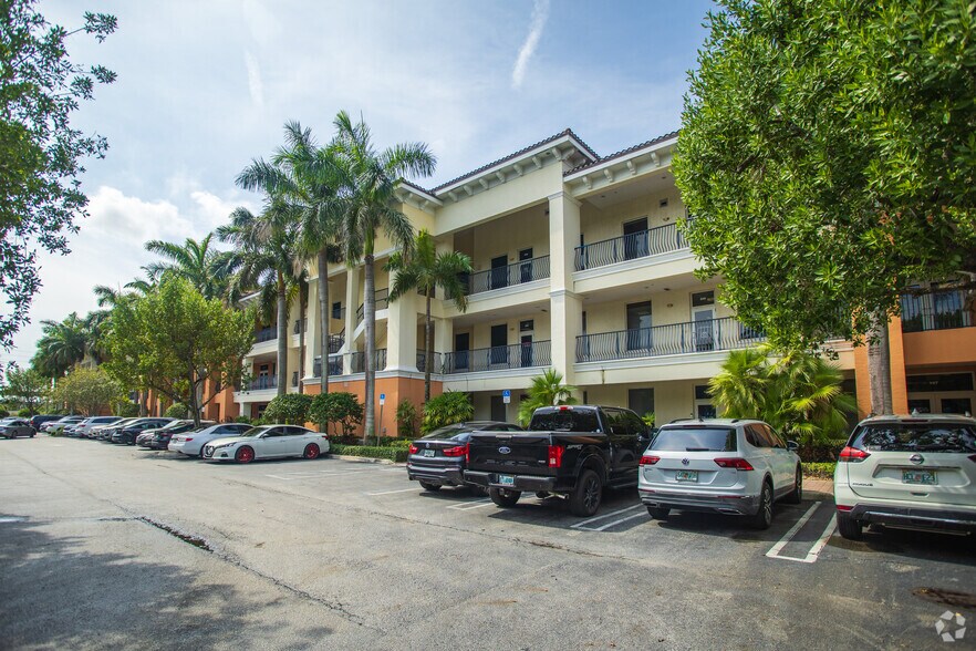 2475 Mercer Ave, West Palm Beach, FL à louer - Photo du bâtiment - Image 3 de 5