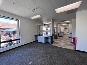 319 N Bernardo Ave, Mountain View, CA for lease Building Photo- Image 2 of 2