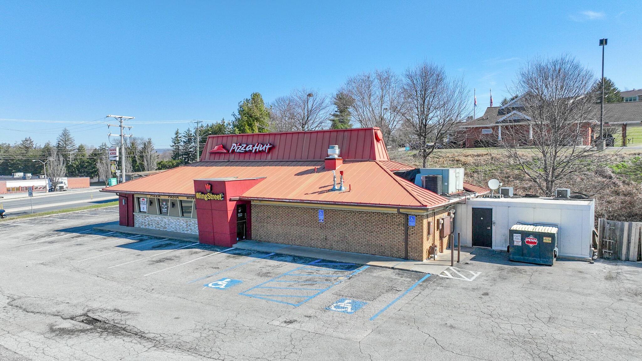 2410 Mount Rose Ave, York, PA for lease Primary Photo- Image 1 of 2