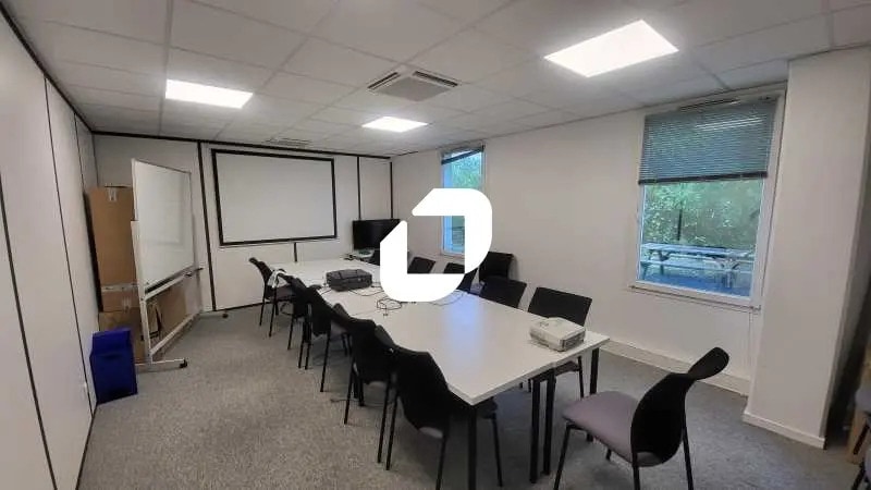 Bureau dans Pessac à louer - Photo intérieure - Image 2 de 15