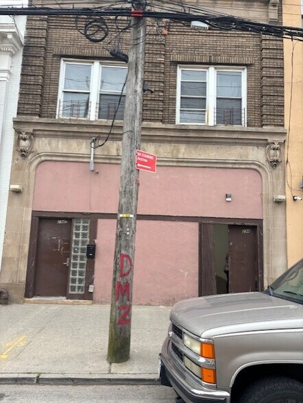 2942 Richmond Ter, Staten Island, NY for lease - Primary Photo - Image 1 of 7