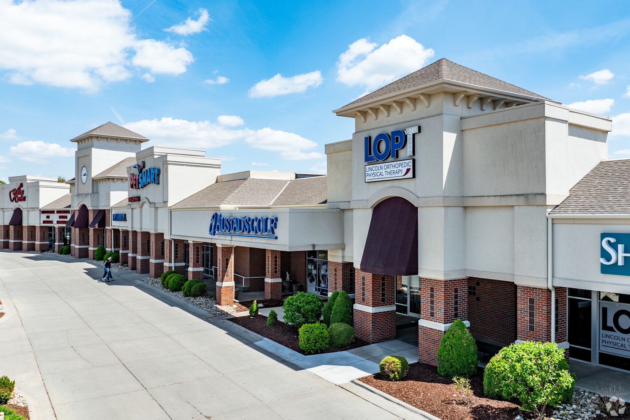 2801 Pine Lake Rd, Lincoln, NE for lease Building Photo- Image 1 of 6