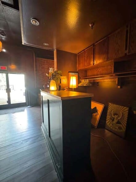 105 NW 3rd Ave, Portland, OR for sale - Building Photo - Image 3 of 8