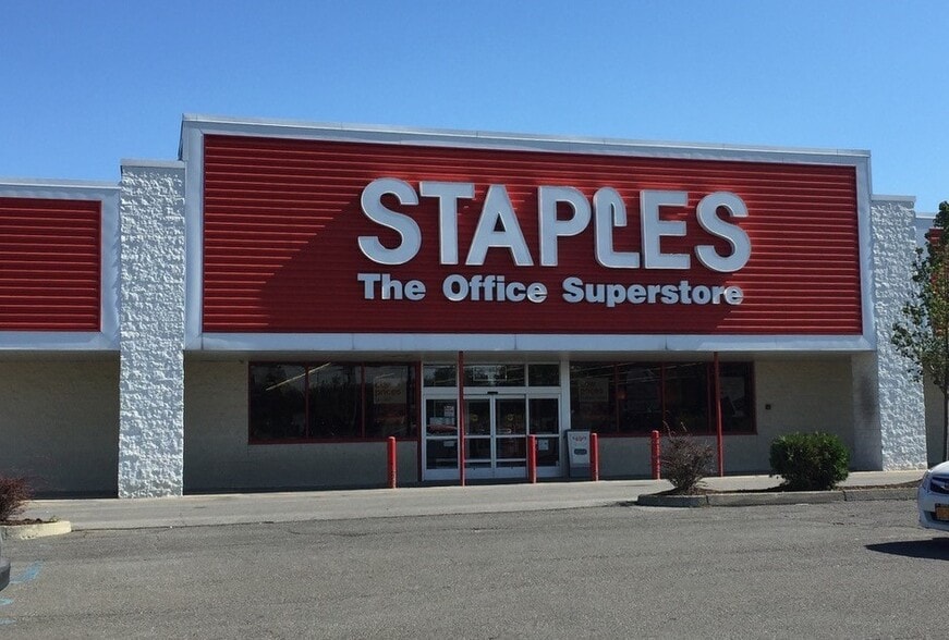 342-359 Fairview Ave, Hudson, NY à louer - Photo du bâtiment - Image 1 de 6