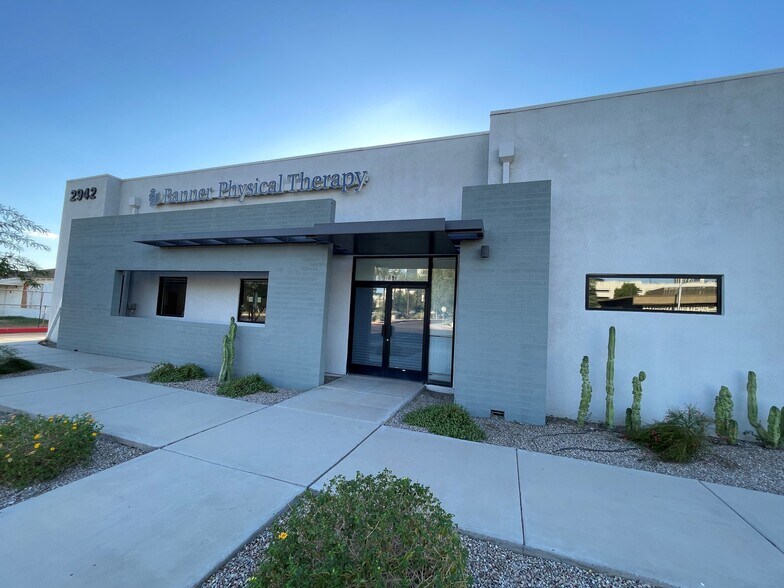 2942 N 7th Ave, Phoenix, AZ à vendre - Photo du bâtiment - Image 2 de 12