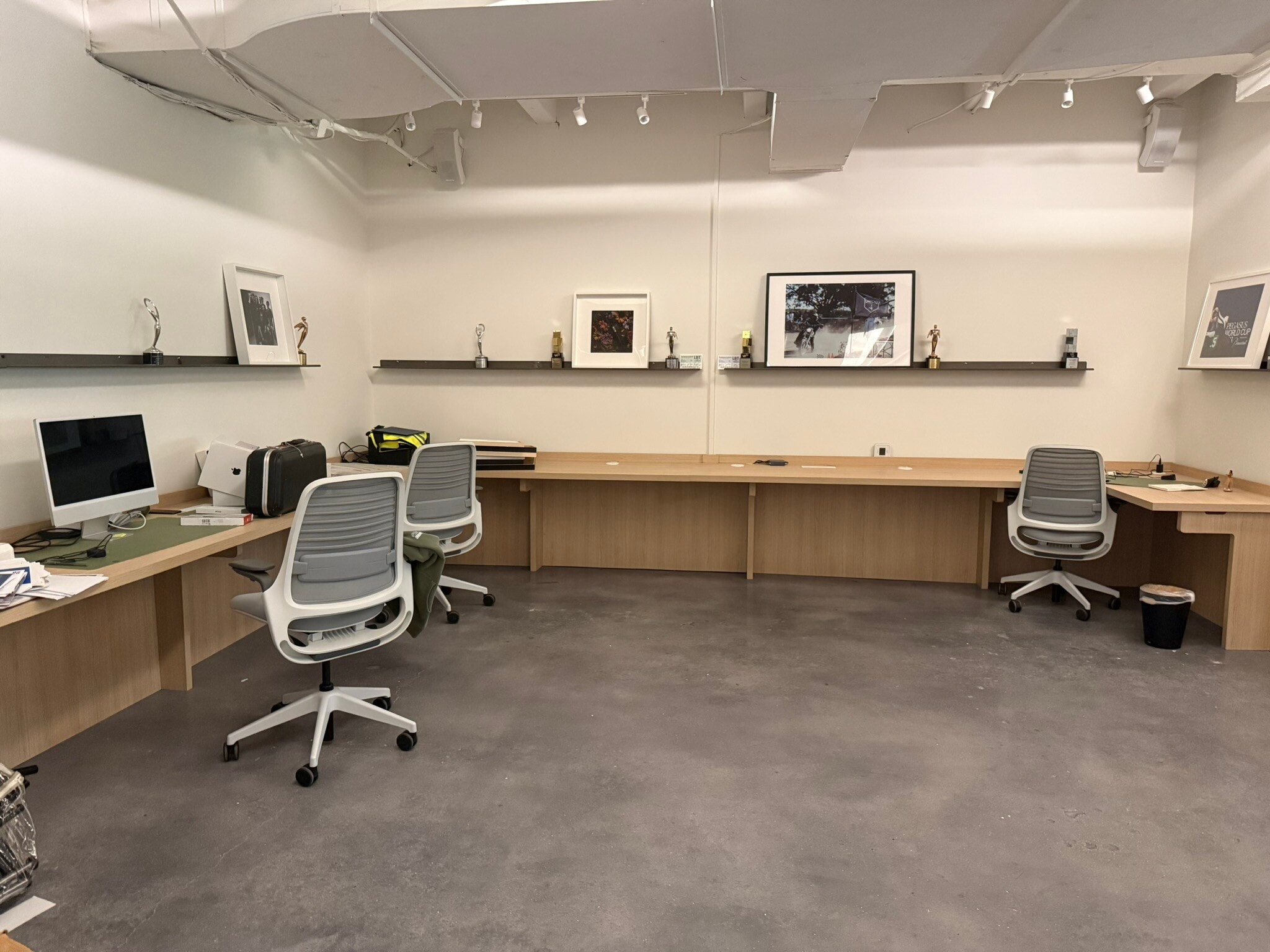 2140 S Dixie Hwy, Coconut Grove, FL for lease Interior Photo- Image 1 of 4