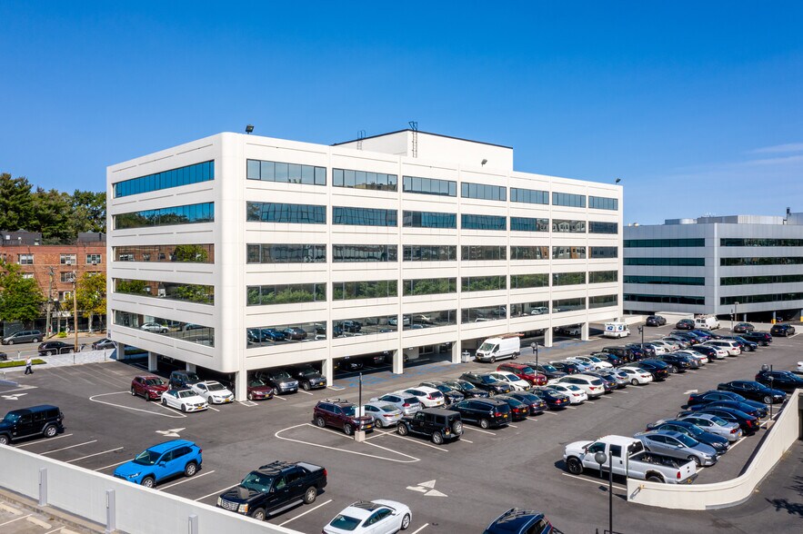 60 Cutter Mill Rd, Great Neck, NY à louer - Plan de site - Image 2 de 20