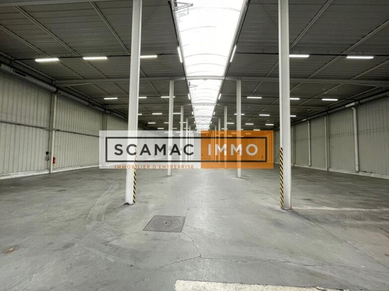 Industrial in Ivry-sur-Seine for lease - Interior Photo - Image 1 of 8