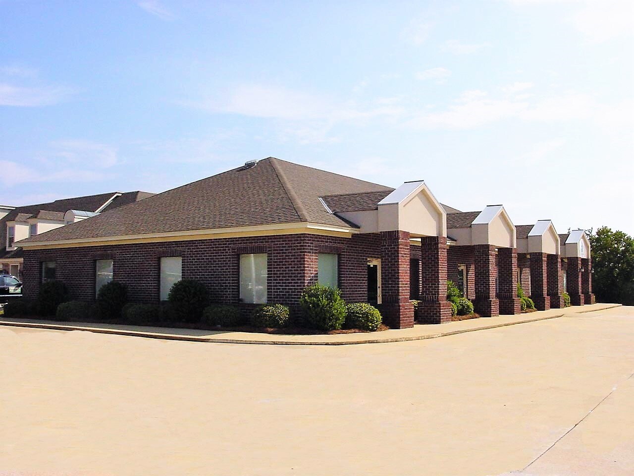 2545-2551 Bell Rd, Montgomery, AL for lease Primary Photo- Image 1 of 7