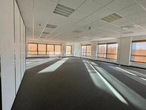 Office in Saint-Priest for lease Building Photo- Image 2 of 11