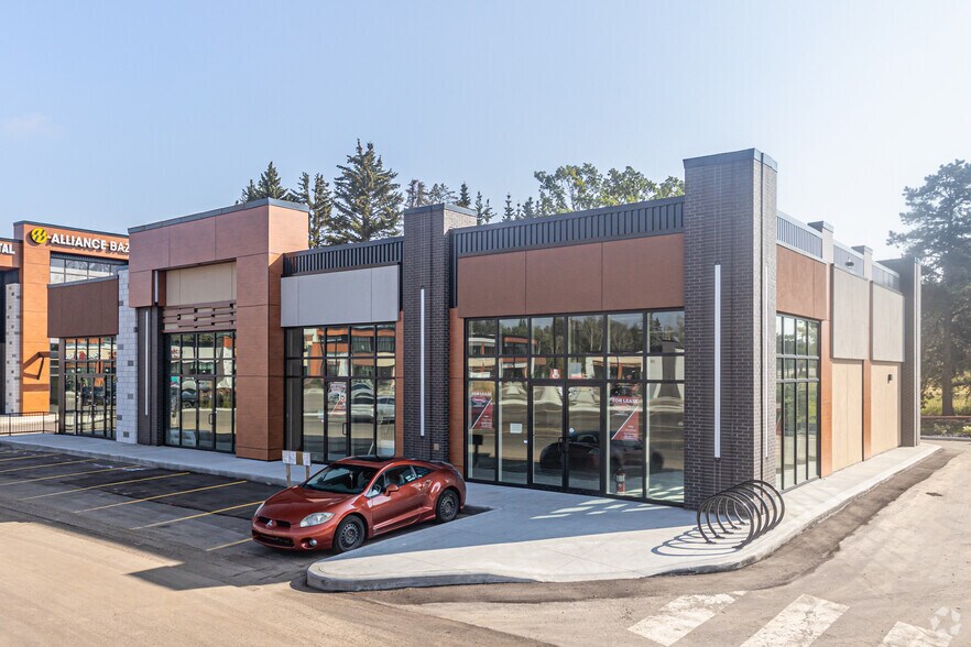 7030 Ellerslie Rd SW, Edmonton, AB à louer - Photo du bâtiment - Image 3 de 6
