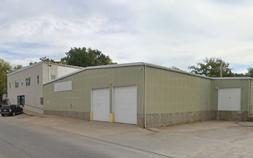 209 N Silver St, Paola, KS for lease Building Photo- Image 1 of 3