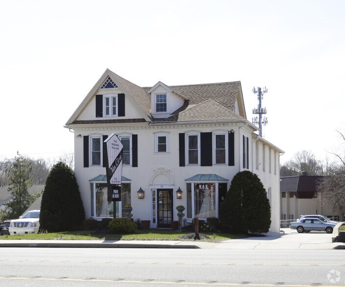 68 E Lancaster Ave, Paoli, PA à louer - Photo du bâtiment - Image 2 de 7