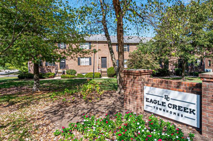 3353-3375 Cove Lake Dr, Lexington, KY à vendre - Photo du bâtiment - Image 3 de 57