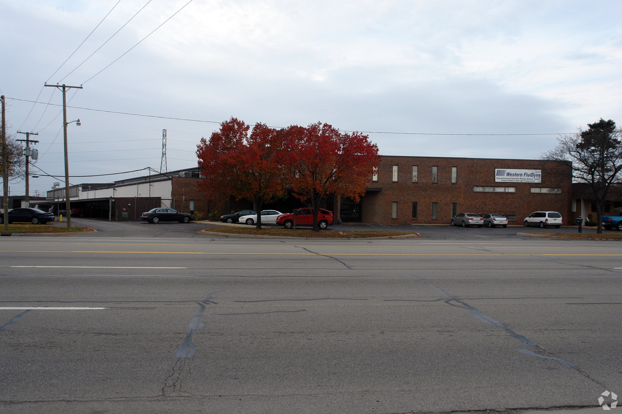 31915 Groesbeck Hwy, Fraser, MI for sale Primary Photo- Image 1 of 5