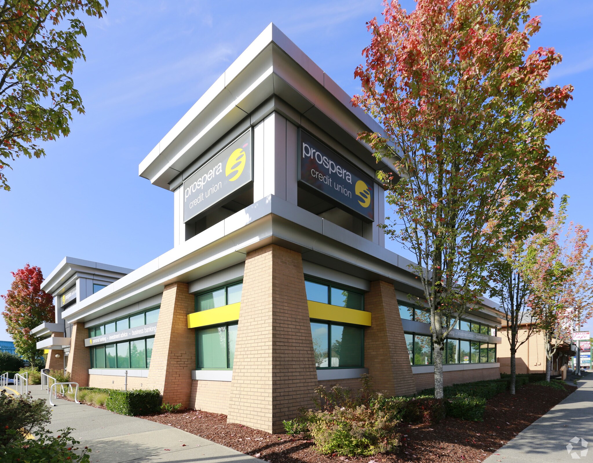 15288 Fraser Hwy, Surrey, BC à vendre Photo principale- Image 1 de 1