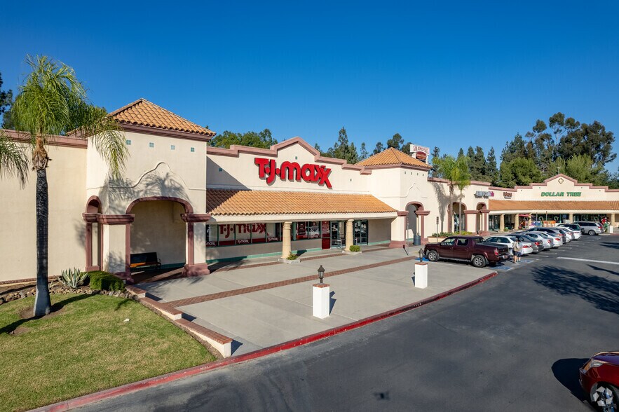 853-1073 W Arrow Hwy, San Dimas, CA à louer - Photo principale - Image 1 de 23