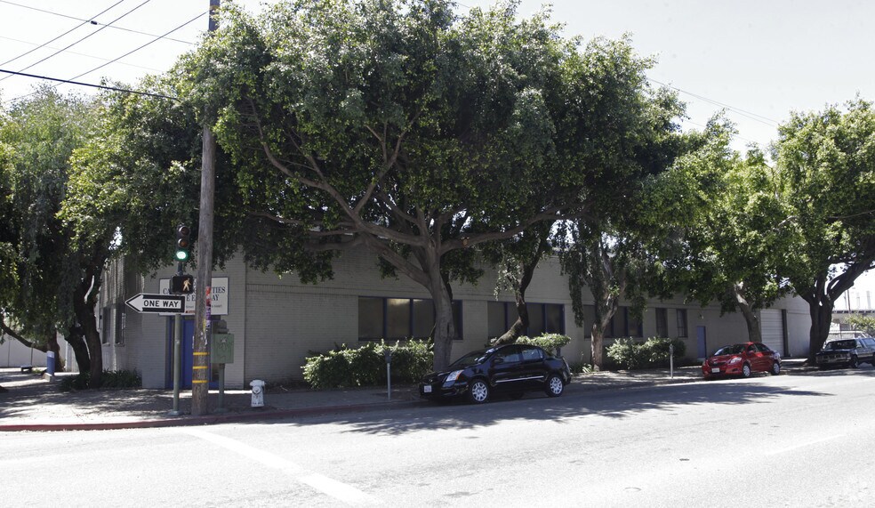 433 Jefferson St, Oakland, CA for sale - Building Photo - Image 2 of 2