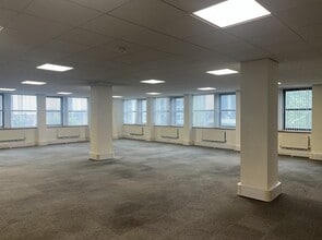 29 Newport Rd, Cardiff for lease Interior Photo- Image 2 of 4