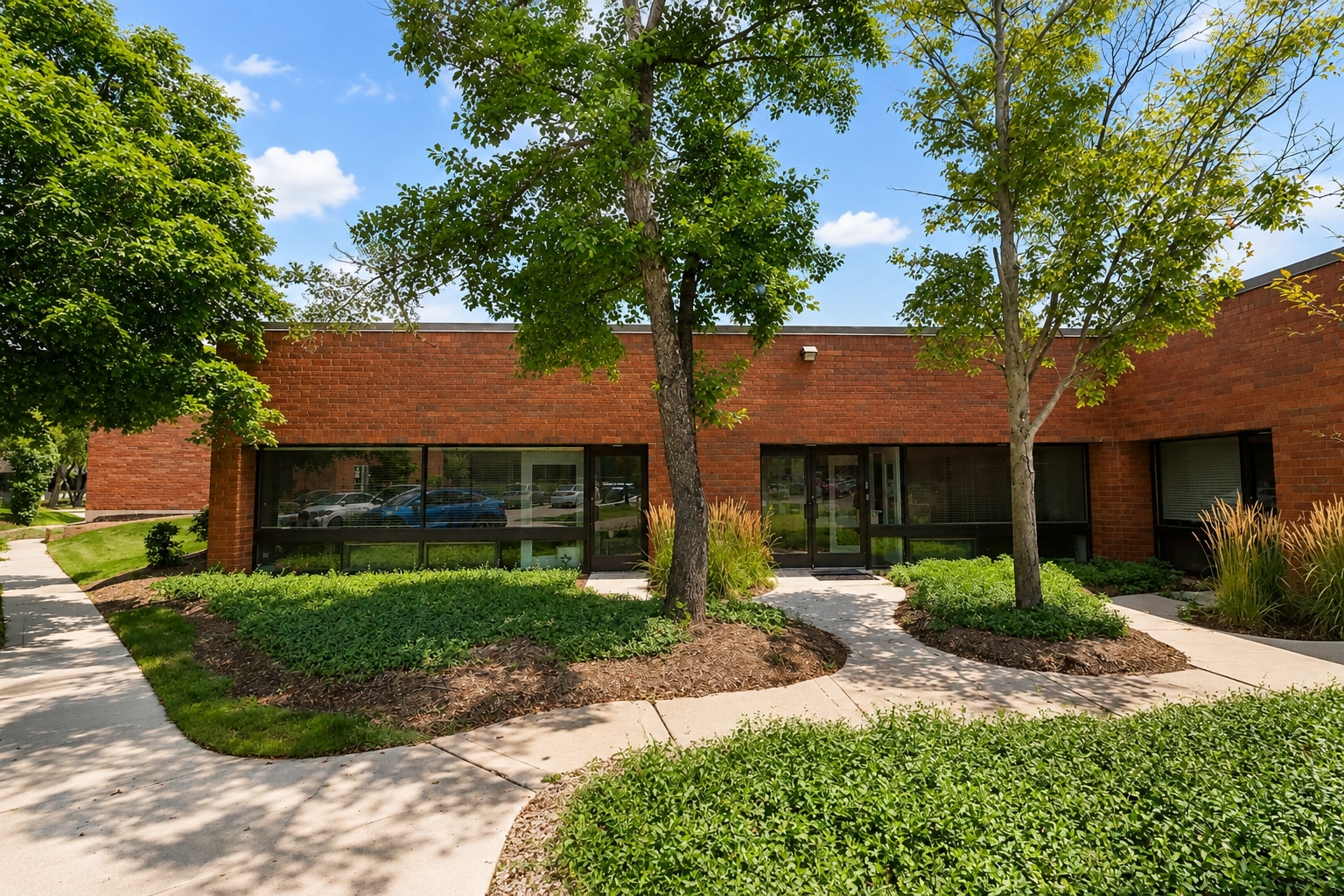 935 N Plum Grove Rd, Schaumburg, IL for sale Building Photo- Image 1 of 54