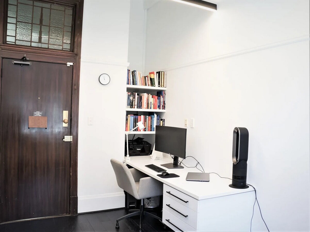 155-159 King St, Sydney, NSW 2000 - Unit 902 -  - Interior Photo - Image 2 of 4