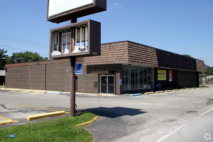 2002 N Arlington Ave, Indianapolis, IN à louer - Photo principale - Image 1 de 5