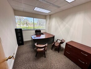 8000 N Federal Hwy, Boca Raton, FL for lease Interior Photo- Image 2 of 3