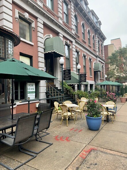 1201-1217 Hampton St, Columbia, SC à louer - Photo du bâtiment - Image 3 de 8