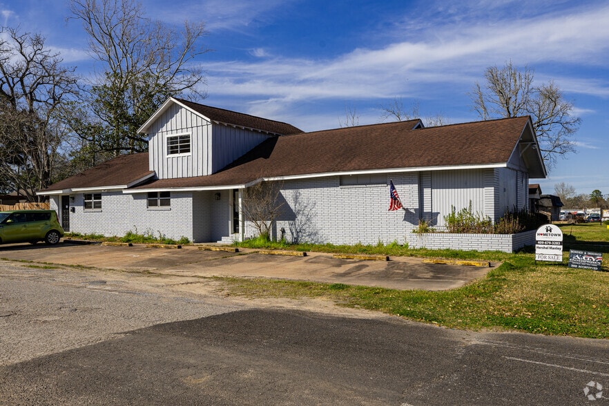 715 N 5th St, Silsbee, TX for sale - Primary Photo - Image 1 of 1