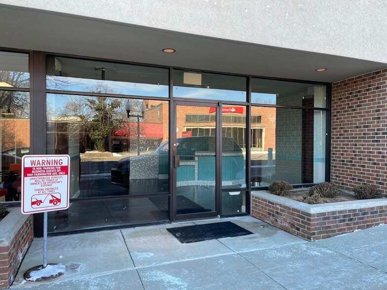 1001 Farmington Ave, West Hartford, CT for lease - Building Photo - Image 3 of 5