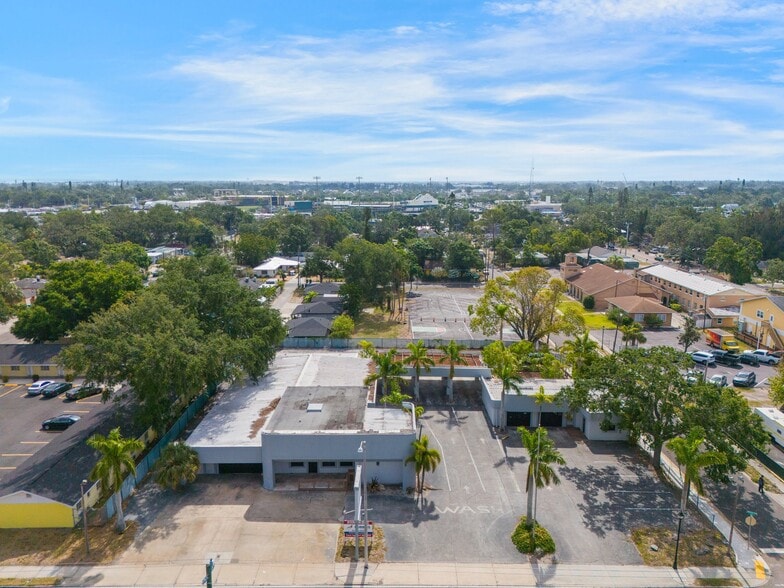 1505 Tamiami Trl W, Bradenton, FL for sale - Building Photo - Image 1 of 10