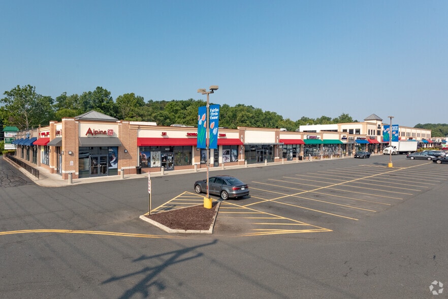 3250 Old Lee Hwy, Fairfax, VA for lease - Building Photo - Image 1 of 5