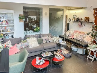 Plus de détails pour Carrer Bonavista, Sant Just Desvern - Multi-résidentiel à vendre