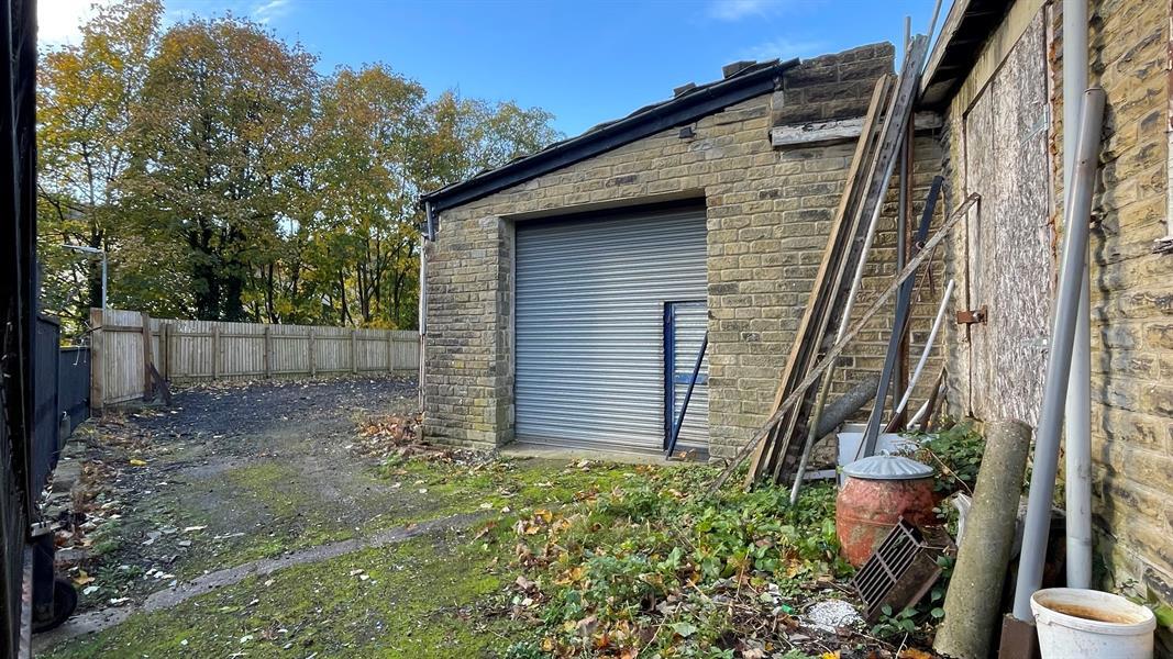 Watson Mill Ln, Sowerby Bridge for lease Building Photo- Image 1 of 4