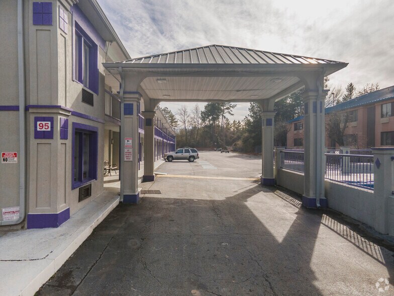 95 S Service Rd, Austell, GA à vendre - Photo du bâtiment - Image 3 de 4