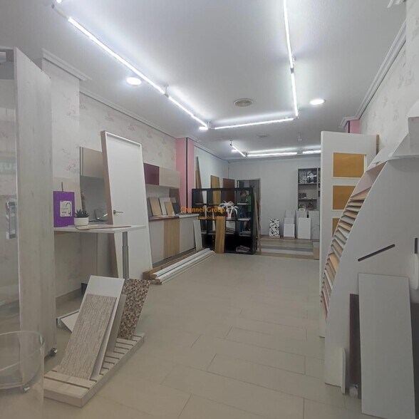 Retail in Elche, Alicante for sale - Building Photo - Image 1 of 6