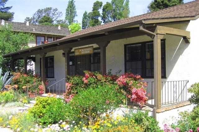 330 Locust St, Santa Cruz, CA à louer - Photo du bâtiment - Image 2 de 17