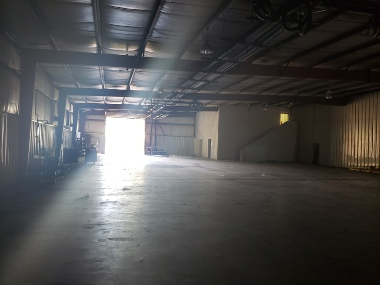 1609 Frank Akers Rd, Anniston, AL for lease - Primary Photo - Image 1 of 4