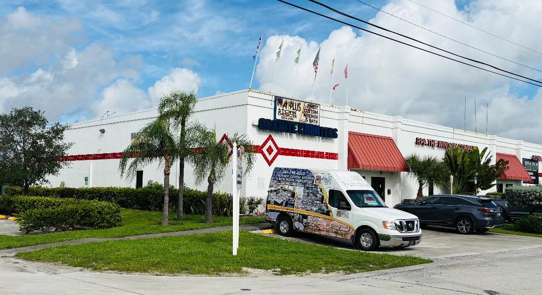 425 Industrial St N, Lake Worth, FL à vendre Photo du bâtiment- Image 1 de 1