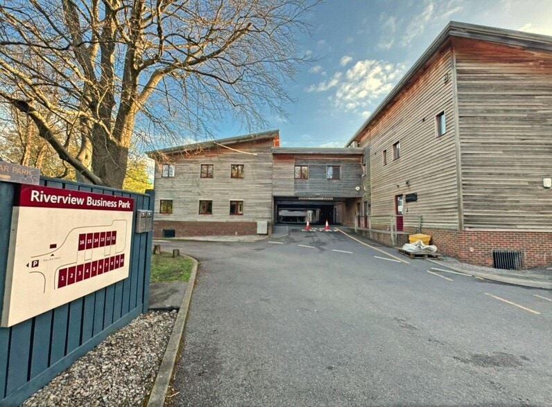 Station Rd, Forest Row for sale - Primary Photo - Image 1 of 7