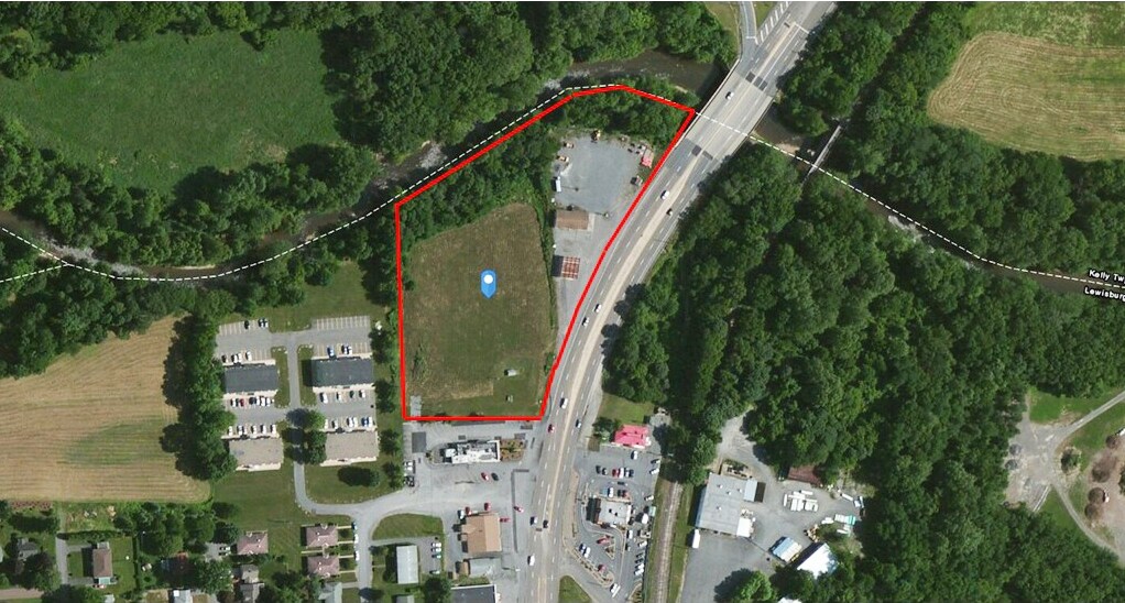749 N Derr Dr, Lewisburg, PA à vendre Aérien- Image 1 de 10