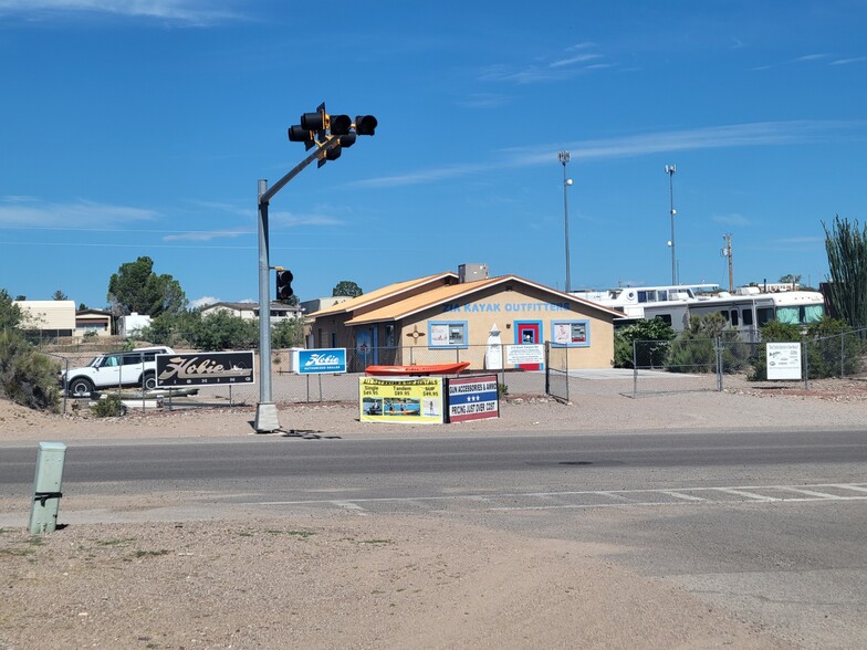 310 Rock Canyon Rd, Elephant Butte, NM for sale - Primary Photo - Image 1 of 1