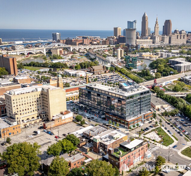 2012 W 25th St, Cleveland, OH à louer - Photo du bâtiment - Image 2 de 3