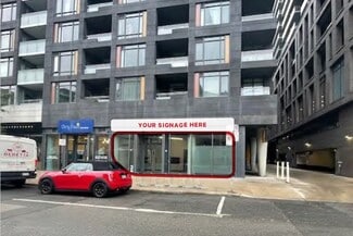 Plus de détails pour 525 Adelaide W st, Toronto, ON - Commerce de détail à louer